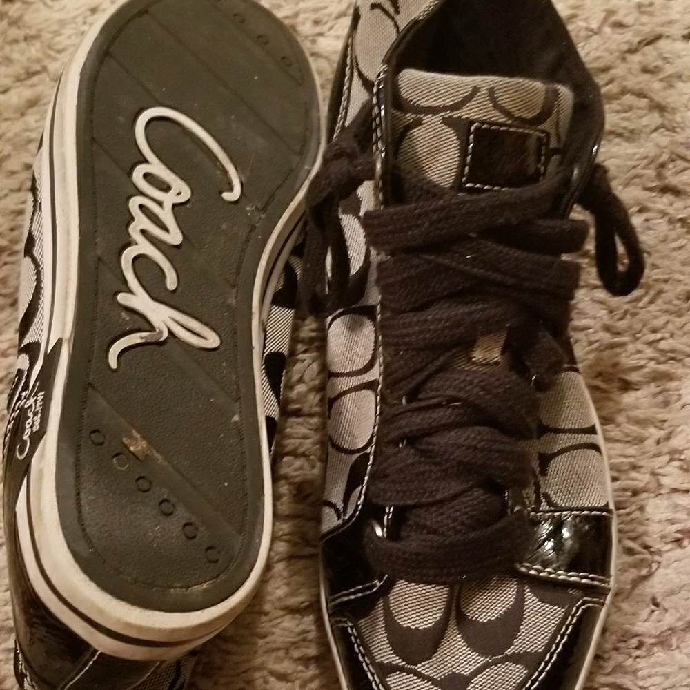 Coach shoes - Picture 2 of 2